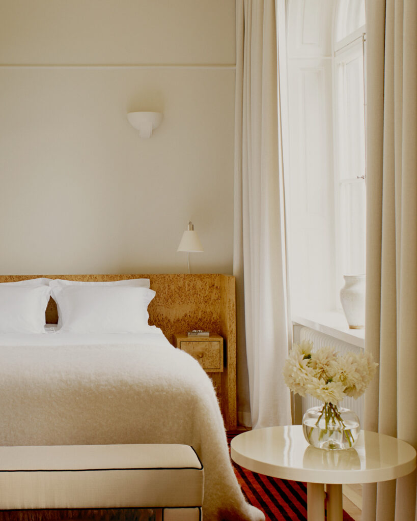 Guest room in Stockholm Stadshotell designed by Studio Escapist